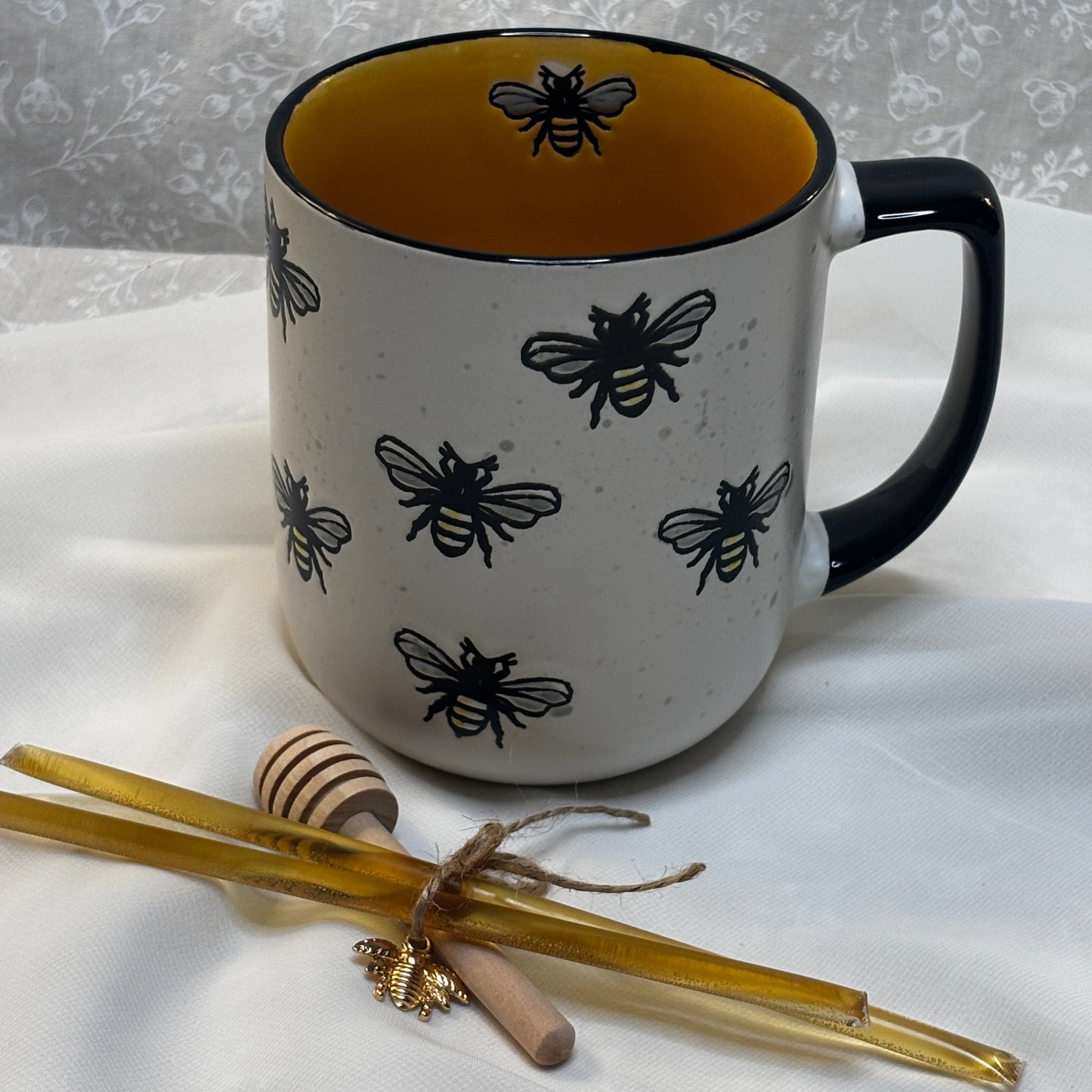 Speckled Bee Print Mug