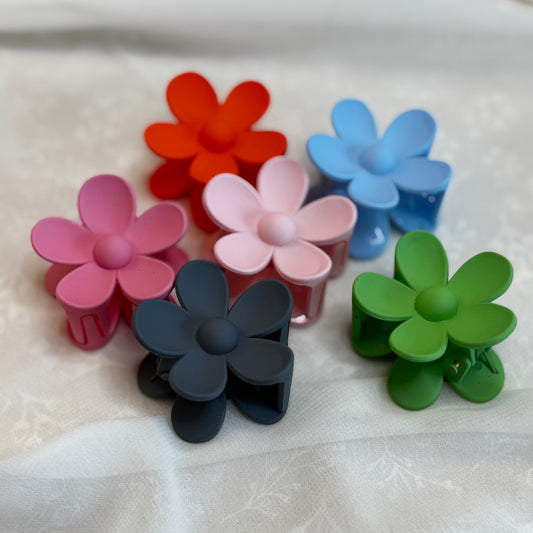 Flower Claw Hair Clip
